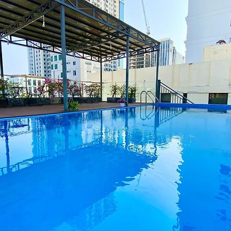 Hummer Hotel & Apartment Da Nang Beach מראה חיצוני תמונה